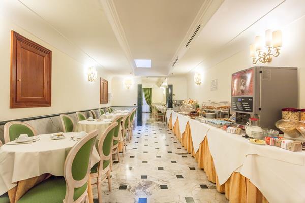 Raeli Hotel Regio Rom Exterior foto