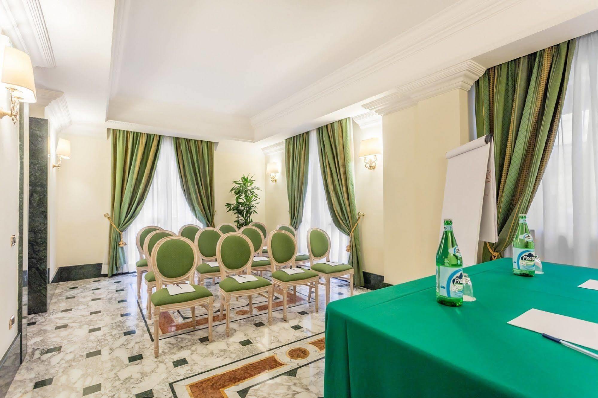 Raeli Hotel Regio Rom Exterior foto