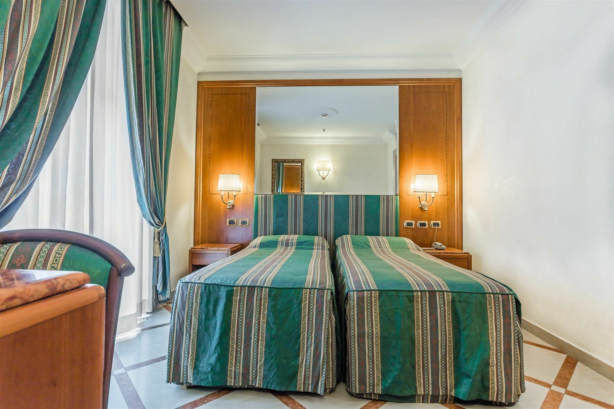 Raeli Hotel Regio Rom Exterior foto